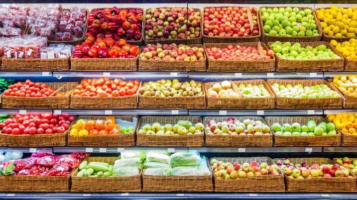 vegetables-and-fruits-supermarket